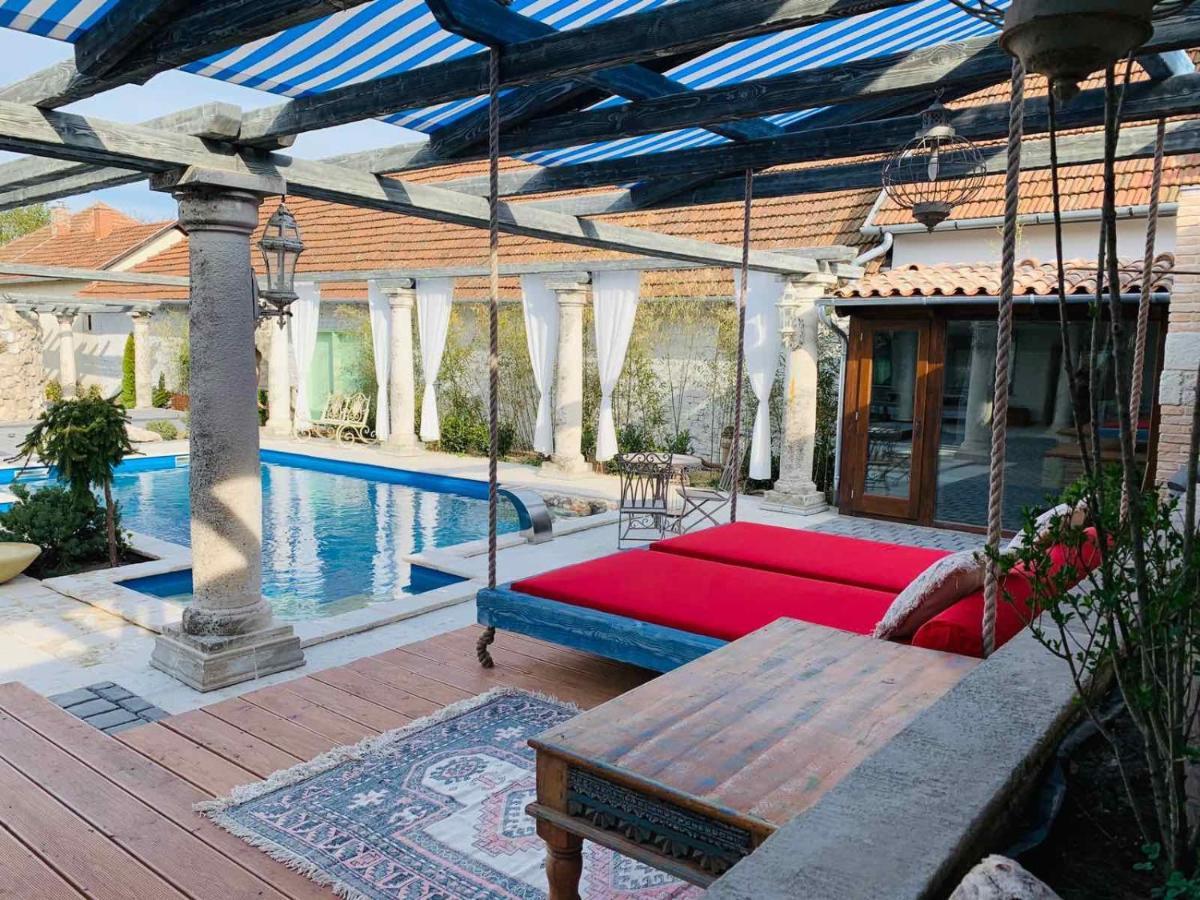 Resident Wellness Vendeghaz Bekescsaba Apartment Bagian luar foto